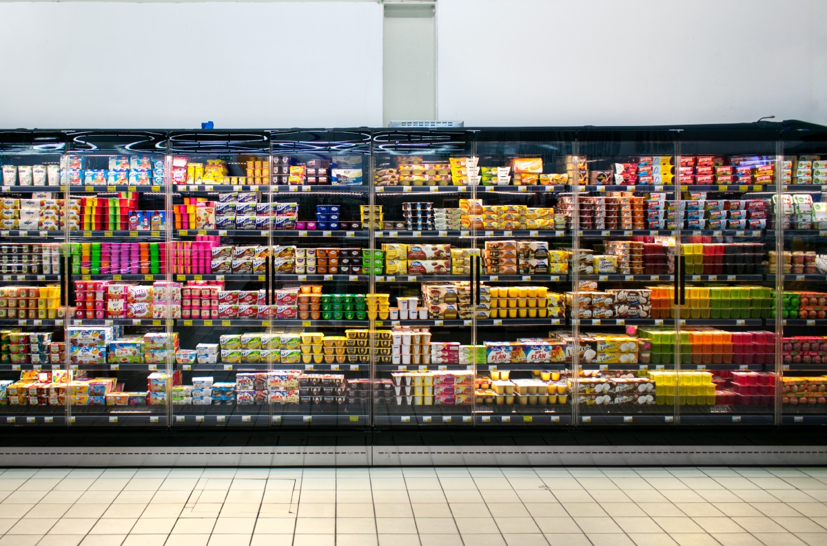 Murais refrigerados FUTURO da JORD&Atilde;O | JORDAO's FUTURO chilled multi decks | Vitrines murales FUTURO du JORD&Atilde;O.