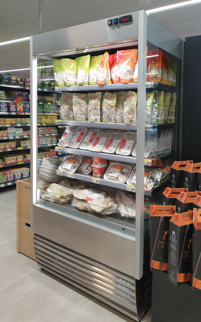 Mural UNITED refrigerado para produtos de bacalhau embalados da JORDAO.